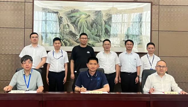 家华为人形机器人概念股AG真人游戏第一品牌9(图5)